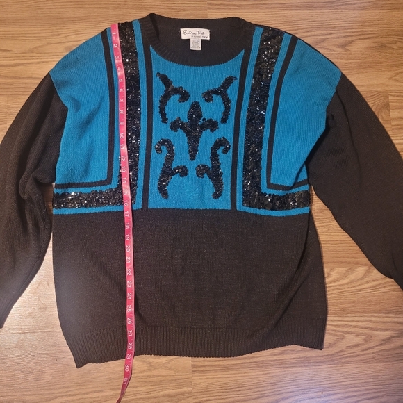 Vintage Teal and Black Sequin Sweater - Picture 7 of 9